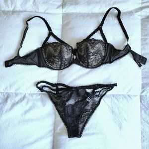 LIKE NEW Adore Me Lace Lingerie Set